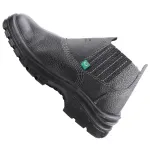 Botina-De-Couro-Elastico-Com-Bico-De-Aco-N°43-Bidensidade-BWLE-Fox-EPI