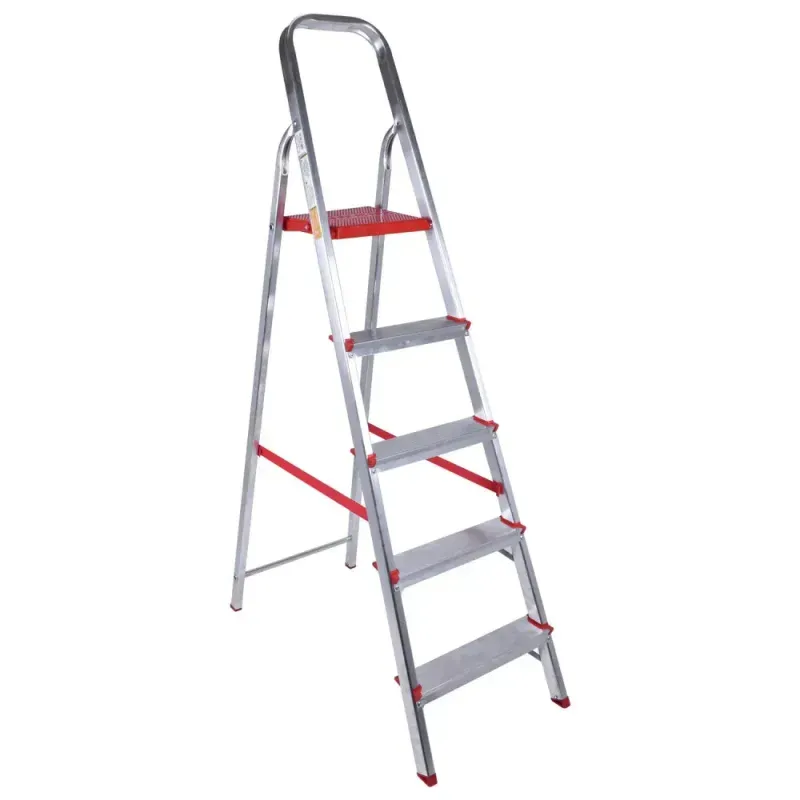 Escada-de-Aluminio-Domestica-com-5-Degraus-120Kg-Worker