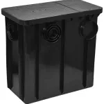 -Caixa-de-Gordura-Plastica-Preta-com-6-Aberturas-50L-Liege