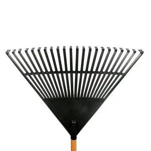 Vassoura Plástica para Jardim Preta com 22 Dentes Kala