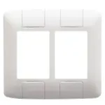 Placa-em-Termoplastico-de 6-Postos Aria-Branco-4x4-Tramontina