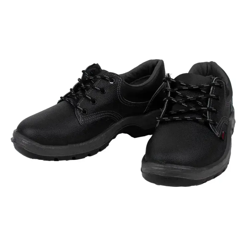 SAPATO-COURO-BI-NR44-AMARRAR-BICO-PVC