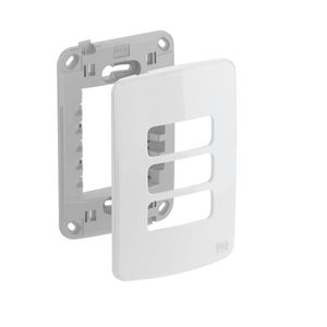 Apresentamos a Placa 4X2 + Suporte 3P BR Composé WEG